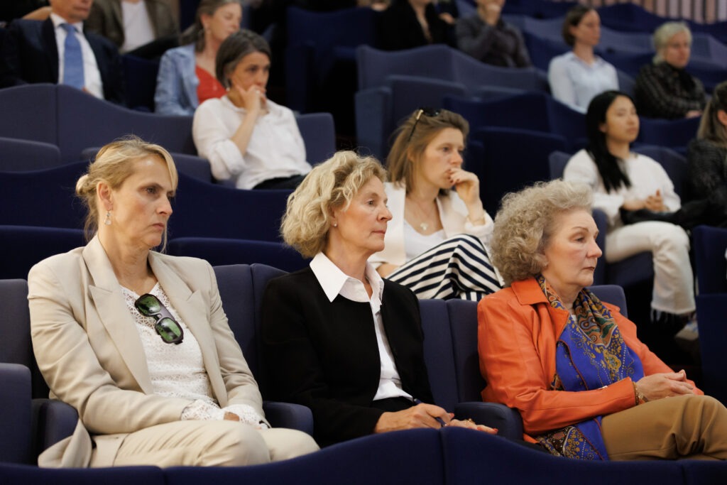 Women’s Health Matters 11 250520 0847